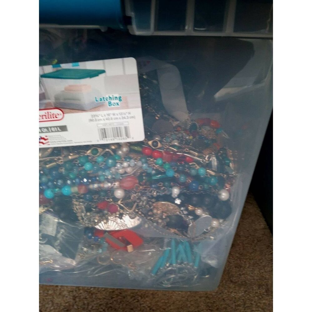 10 pounds of jewelry and wedding accesories